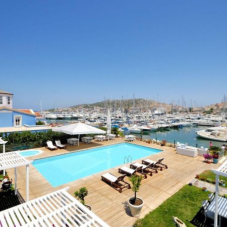 Cesme Marina Konukevi Екстер'єр фото