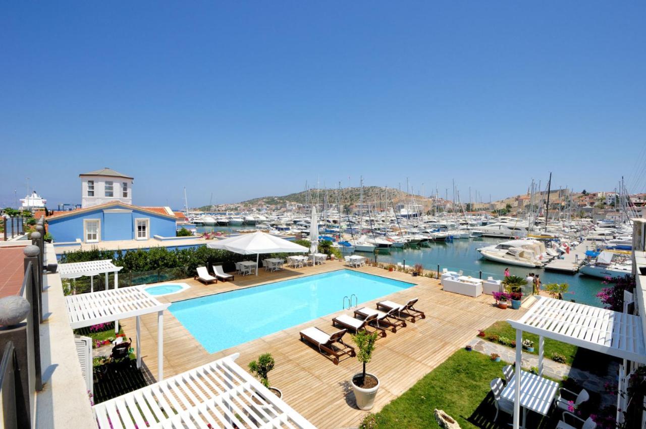 Cesme Marina Konukevi Екстер'єр фото